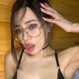 carolinee2000 from onlyfans