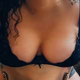 eiramaroonfree from onlyfans