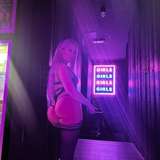 pleasingpoppy from onlyfans