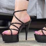 prettyyheelz from onlyfans