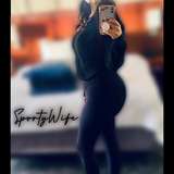 sportywifefree from onlyfans