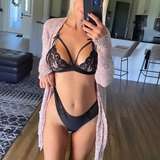 noface-housewife from onlyfans