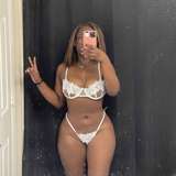 vickyhyuga from onlyfans