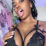 niyahrenee from onlyfans
