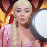 nicholeasmr from onlyfans