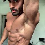 musclegorilla from onlyfans