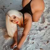 yummyyellow23 from onlyfans